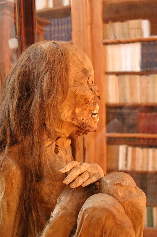 Peruvian_mummy